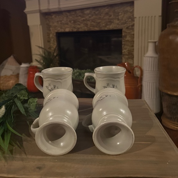 Set 4 PFALTZGRAFF 1984 HEIRLOOM Pedestal Stoneware Coffee Mug Cup Green Floral - Picture 3 of 3